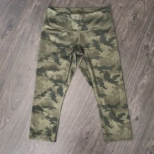 Lululemon Wunder Under Crop - Savasana Camo